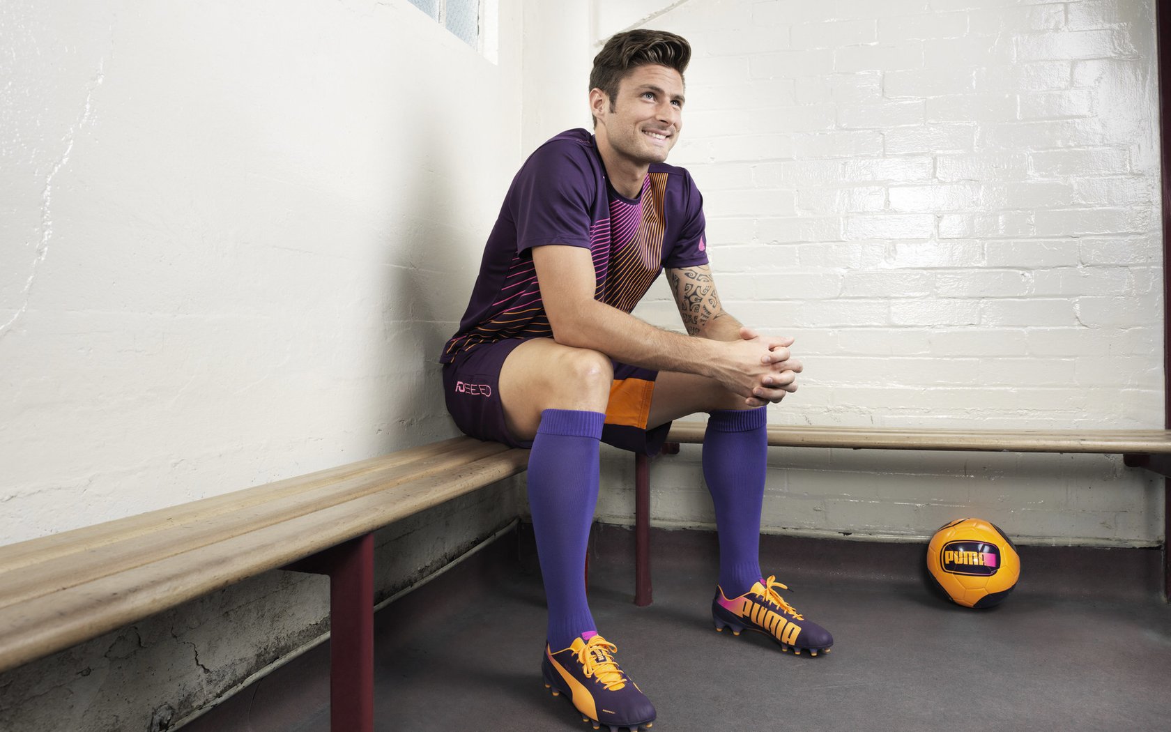 乐鱼体育官网入口-中国足球首次引进职业心理教练助力球员成长，中国足球职业理事会